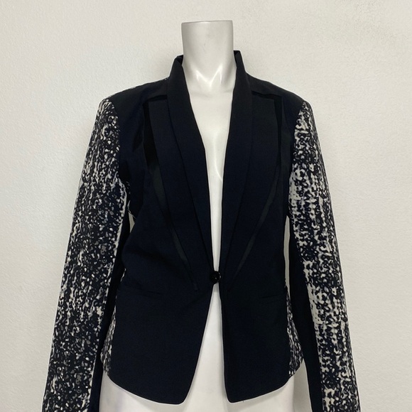 Diane Von Furstenberg Black Olena Combo Blazer Size 2 MSRP: $465.00 - Picture 2 of 13
